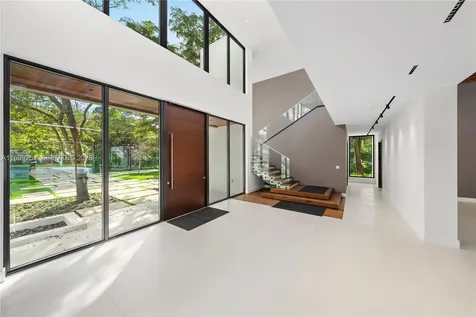 6675 SW 96th Street Pinecrest FL 33156
