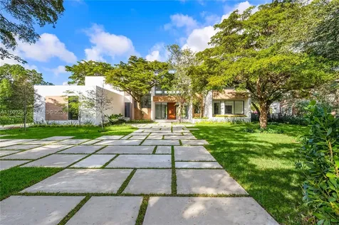 6675 SW 96th Street Pinecrest FL 33156