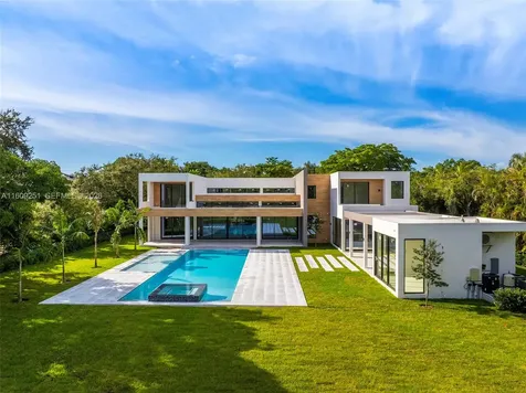 6675 SW 96th Street Pinecrest FL 33156