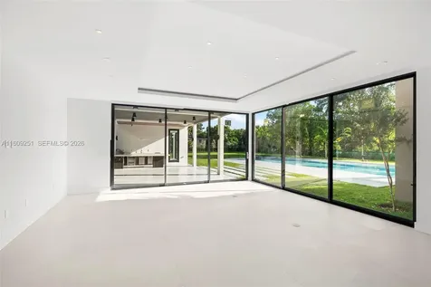 6675 SW 96th Street Pinecrest FL 33156