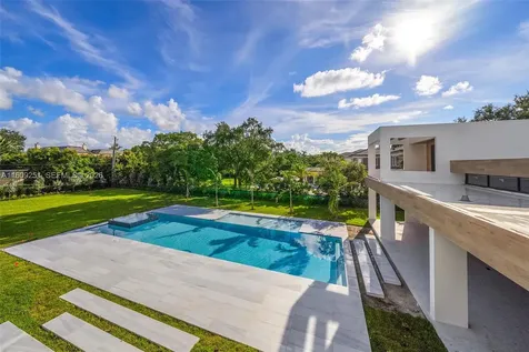 6675 SW 96th Street Pinecrest FL 33156
