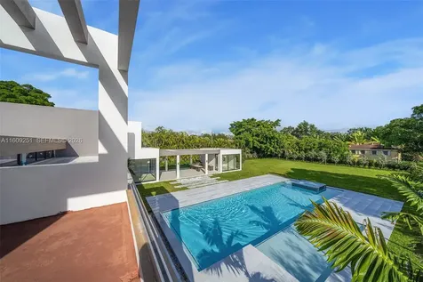 6675 SW 96th Street Pinecrest FL 33156