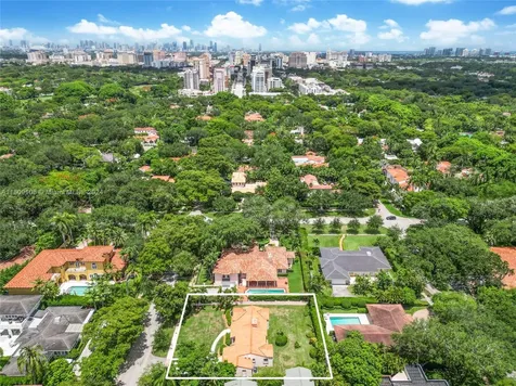 1014 Andalusia Avenue Coral Gables FL 33134
