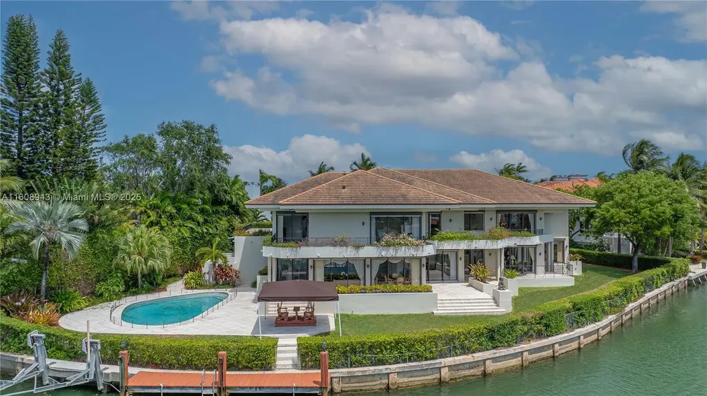 241 Cape Florida Drive Key Biscayne FL 33149