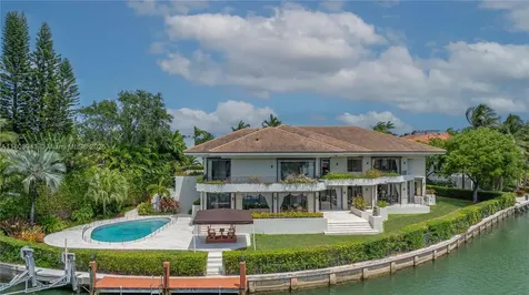 241 Cape Florida Drive Key Biscayne FL 33149