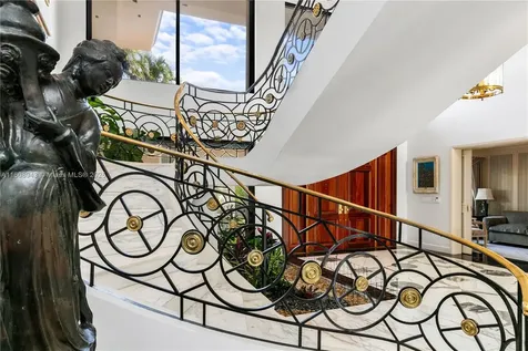 241 Cape Florida Drive Key Biscayne FL 33149