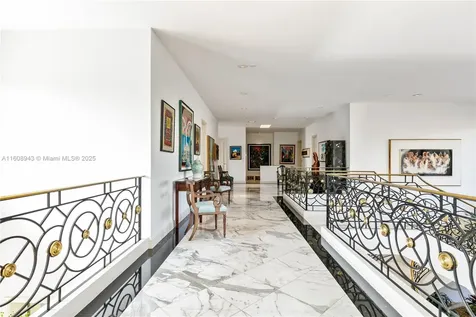 241 Cape Florida Drive Key Biscayne FL 33149