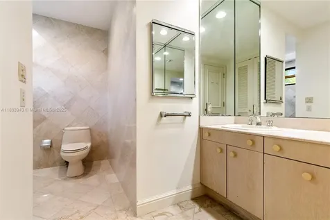 241 Cape Florida Drive Key Biscayne FL 33149