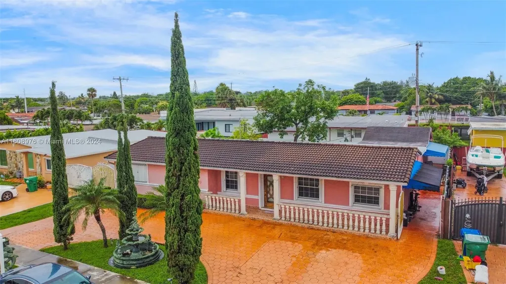 7350 NW 169th Terrace Hialeah FL 33015