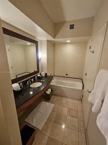 18001 Collins Avenue Sunny Isles Beach FL 33160
