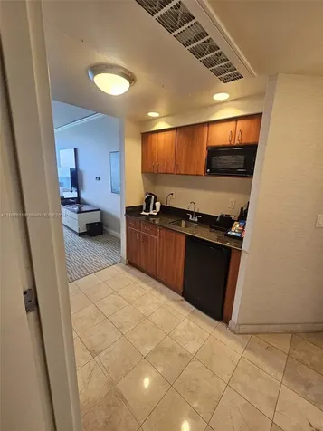 18001 Collins Avenue Sunny Isles Beach FL 33160