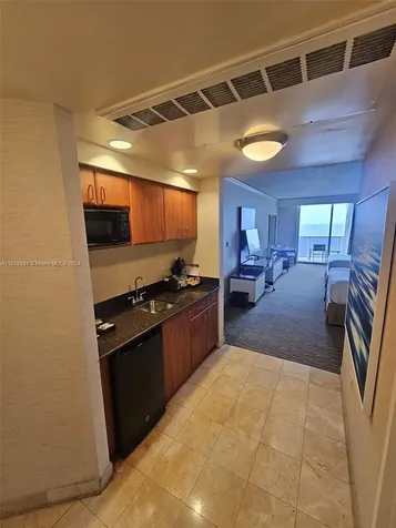 18001 Collins Avenue Sunny Isles Beach FL 33160