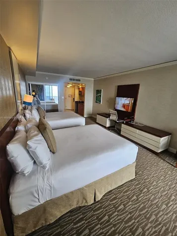 18001 Collins Avenue Sunny Isles Beach FL 33160
