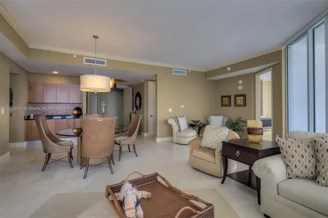 18101 Collins Avenue Sunny Isles Beach FL 33160