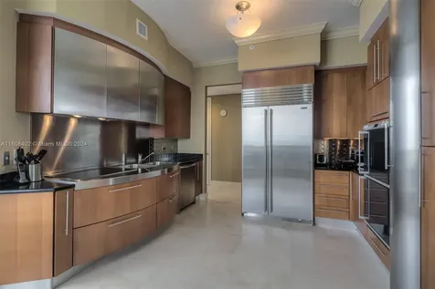18101 Collins Avenue Sunny Isles Beach FL 33160