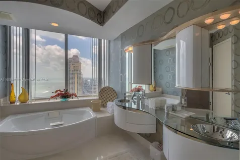 18101 Collins Avenue Sunny Isles Beach FL 33160