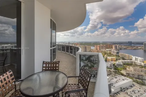 18101 Collins Avenue Sunny Isles Beach FL 33160