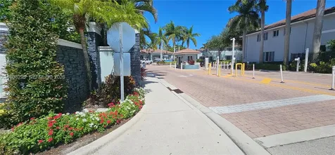 3556 Oleander Terrace Riviera Beach FL 33404