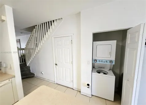 3556 Oleander Terrace Riviera Beach FL 33404