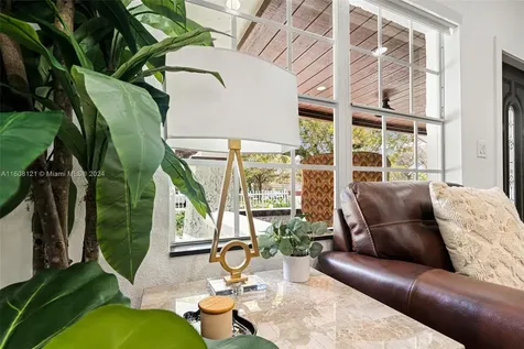 3902 NW 3rd Avenue Miami FL 33127