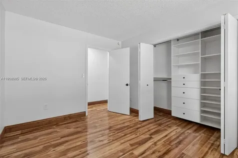1632 SW 19th Terrace Miami FL 33145