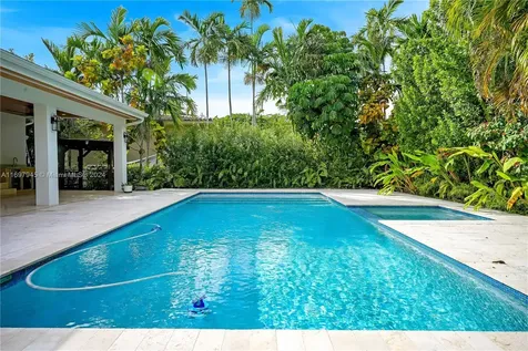 1151 Falcon Avenue Miami Springs FL 33166