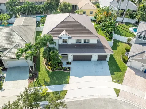 946 Greenwood Road Weston FL 33327