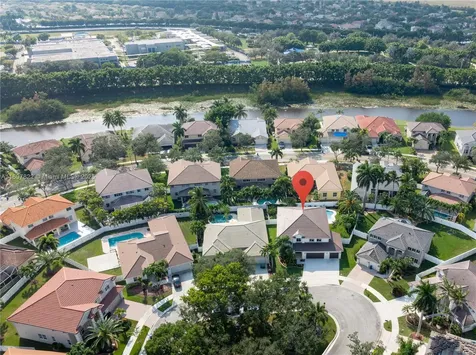 946 Greenwood Road Weston FL 33327