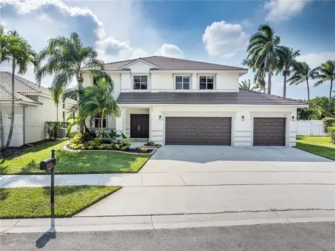 946 Greenwood Road Weston FL 33327
