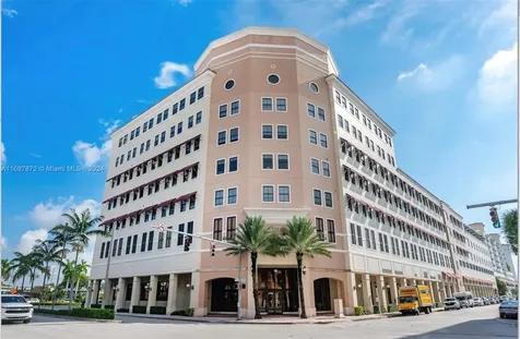 6705 Red Road Coral Gables FL 33143
