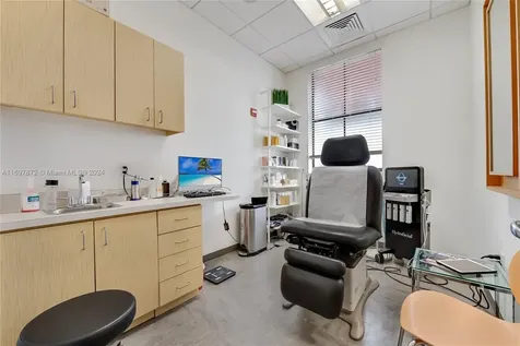 6705 Red Road Coral Gables FL 33143