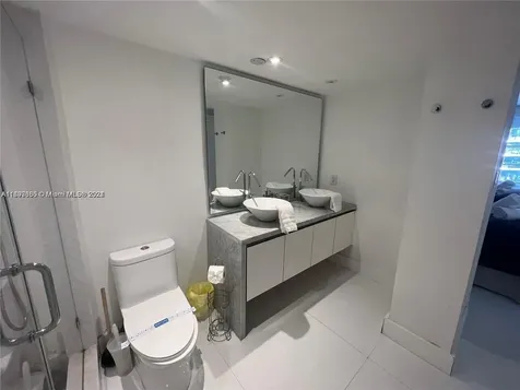 5161 Collins Avenue Miami Beach FL 33140