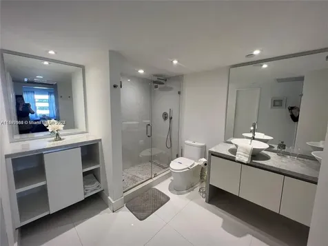 5161 Collins Avenue Miami Beach FL 33140