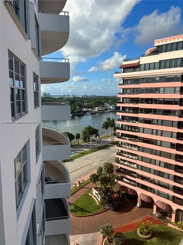 5161 Collins Avenue Miami Beach FL 33140