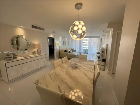 5161 Collins Avenue Miami Beach FL 33140