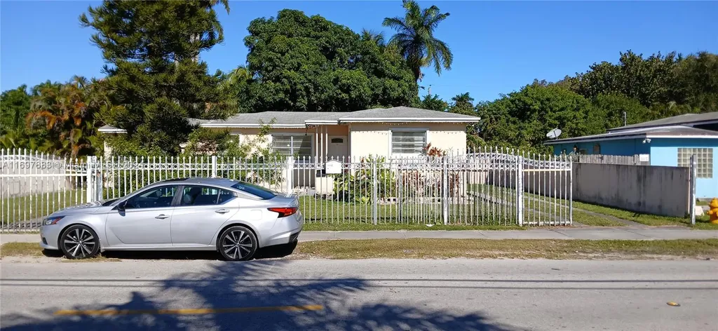 119 NW 83rd Street Miami FL 33150