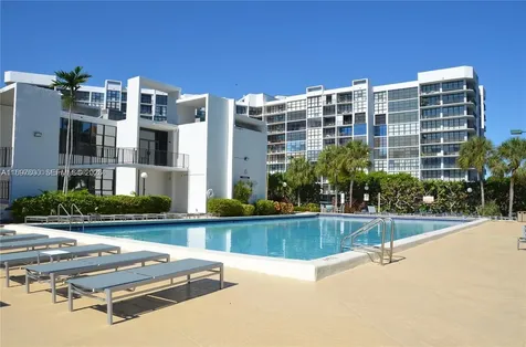 800 Parkview Drive Hallandale Beach FL 33009