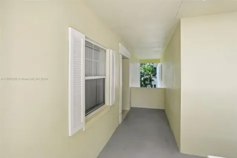 1600 SE Saint Lucie Boulevard Stuart FL 34996