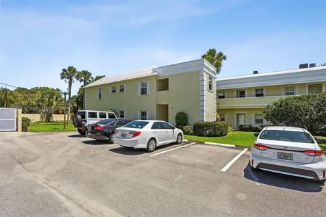 1600 SE Saint Lucie Boulevard Stuart FL 34996