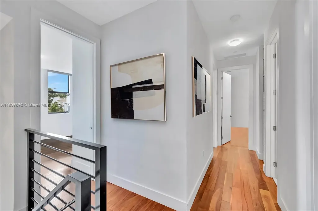 909 NE 16th Terrace Fort Lauderdale FL 33304