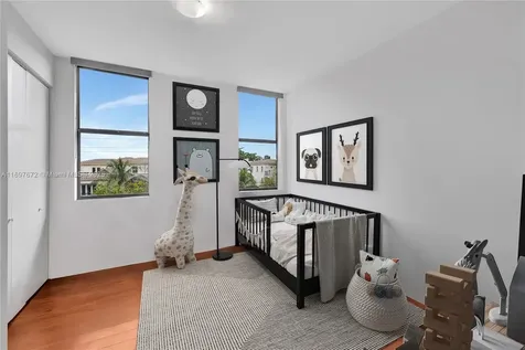 909 NE 16th Terrace Fort Lauderdale FL 33304