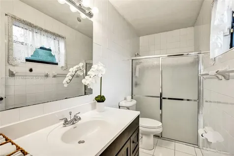 8351 NW 25th Street Sunrise FL 33322