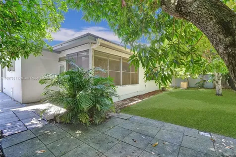 8351 NW 25th Street Sunrise FL 33322
