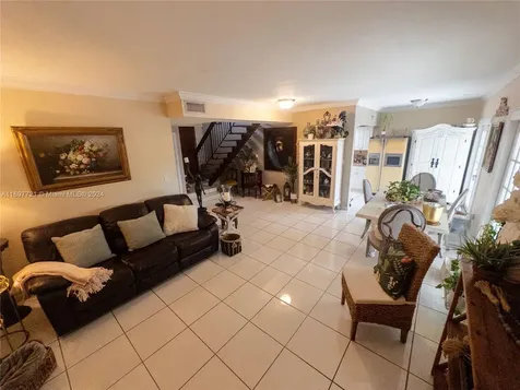 943 SW 135th Court Miami FL 33184
