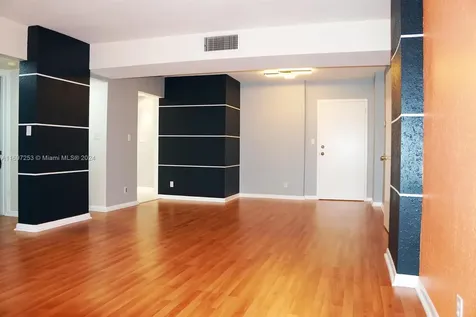 1900 Diana Drive Hallandale Beach FL 33009