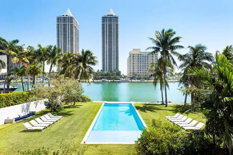 4745 Pine Tree Drive Miami Beach FL 33140