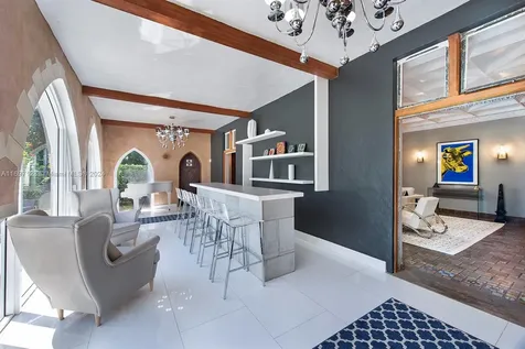 4745 Pine Tree Drive Miami Beach FL 33140