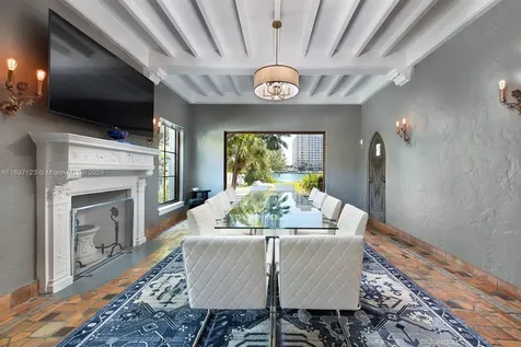 4745 Pine Tree Drive Miami Beach FL 33140