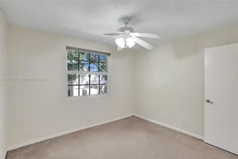 10820 NW 12th Place Plantation FL 33322