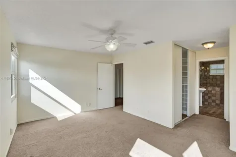 10820 NW 12th Place Plantation FL 33322